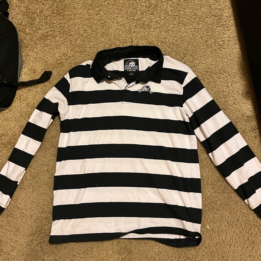 Black and White Lurking Class Long Sleeve *LARGE*